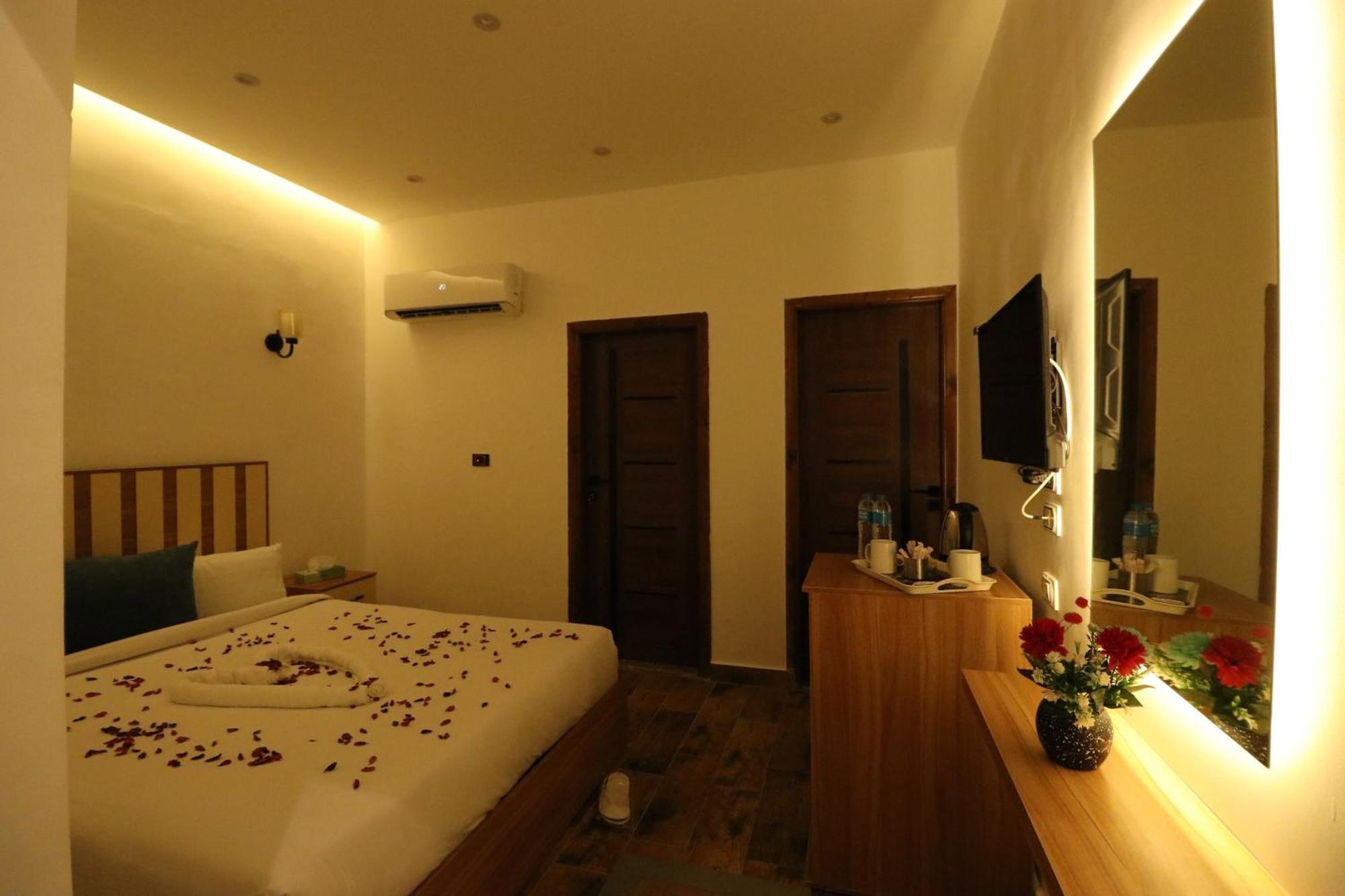West Pyramids Hotel Kafret el-Gabal Kültér fotó