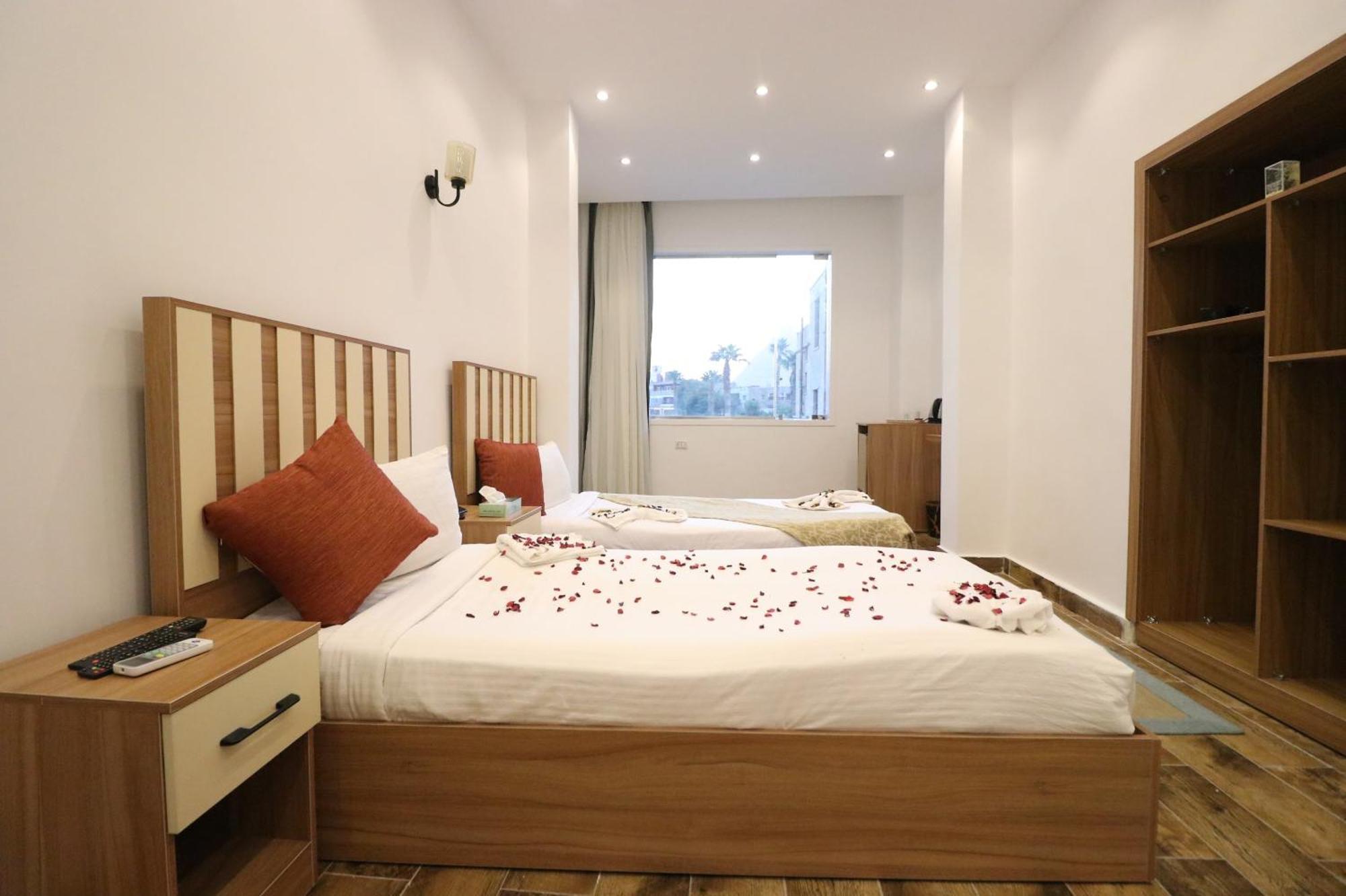 West Pyramids Hotel Kafret el-Gabal Kültér fotó